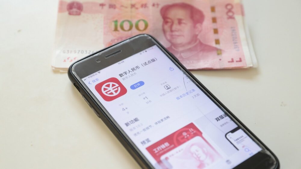 Aplikacija za digitalni jen (e-CNY). Foto: EPA/WU HONG